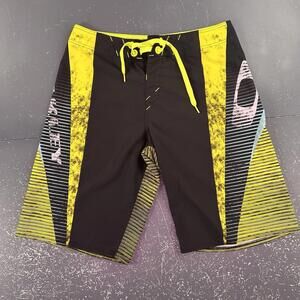 Oakley Borad Shorts Mens 33 Black Yellow Geo AOP Spellout Long EUC